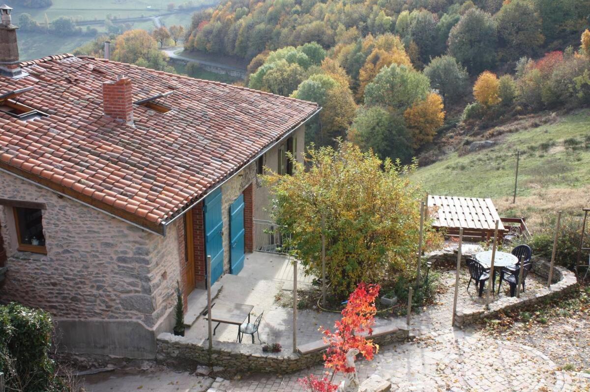 Gites Des Esselards Yzeron Экстерьер фото