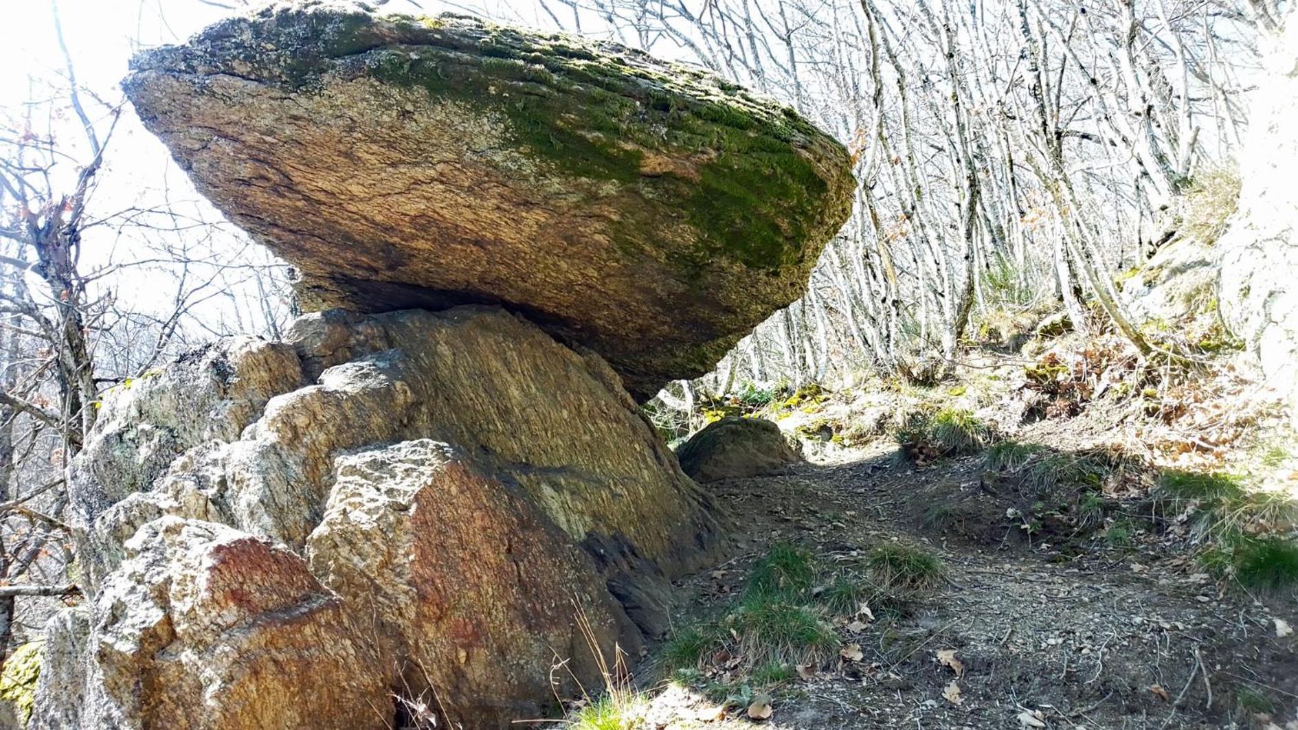 Gites Des Esselards Yzeron Экстерьер фото
